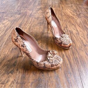 Tabitha Simmons • snakeskin pumps platform coral whipstitch ruffle stiletto